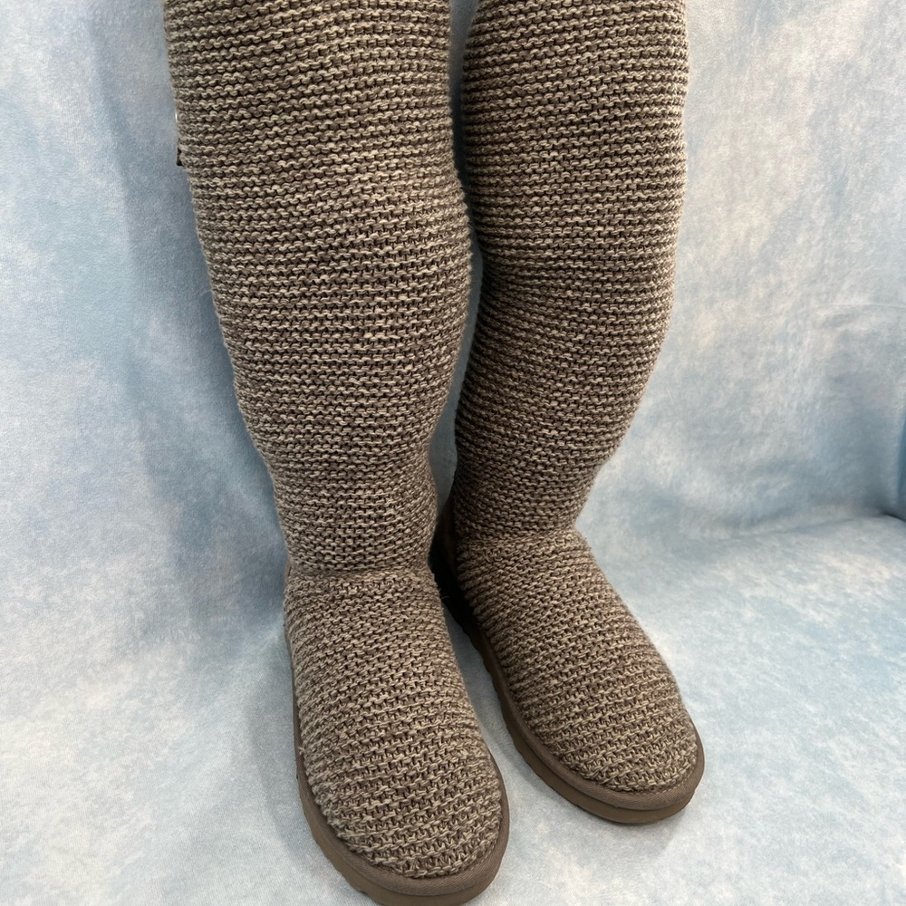 Ugg Cardy Charcoal Sweater Boot 10 - Picture 3 of 12